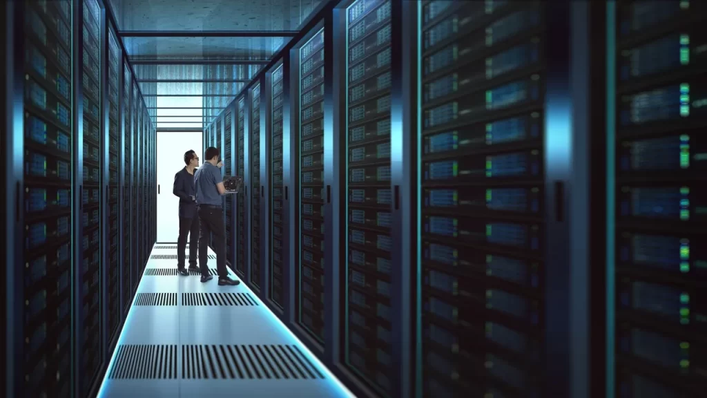 The Role of Data Centers in Advancing Hybrid IT